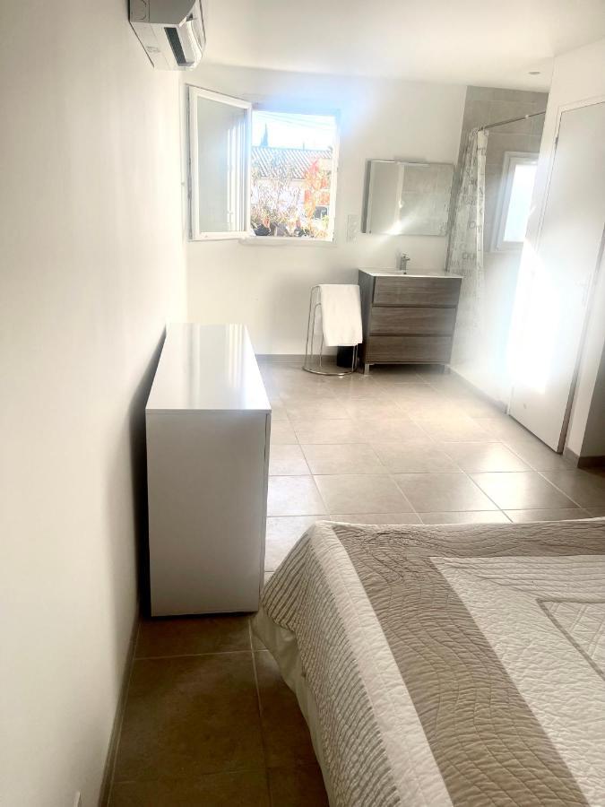 Havre De Paix Apartman Montaren-et-Saint-Médiers Kültér fotó